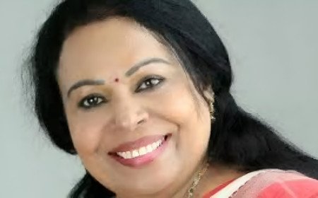 പിണറായിയുടെ ഔഷധിയിൽ ശോഭന ജോർജിന് സൗന്ദര്യചികിത്സ; നടപടി ആവശ്യപ്പെട്ട് പരാതി