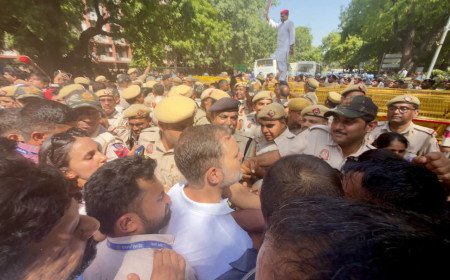രാഹുൽ ഗാന്ധിയെയും പ്രിയങ്ക ഗാന്ധിയെയും കെ.സി. വേണുഗോപാലിനെയും അറസ്റ്റ് ചെയ്ത നടപടി പ്രതിഷേധാർഹം: സണ്ണി ജോസഫ്