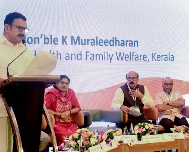 റോഡ് സുരക്ഷയ്ക്ക് തുല്യപ്രാധാന്യം ജലസുരക്ഷയ്ക്കും; കുട്ടികളിൽ നീന്തൽ പരിശീലനം ഉറപ്പാക്കണം: മന്ത്രി കെ. മുരളീധരൻ