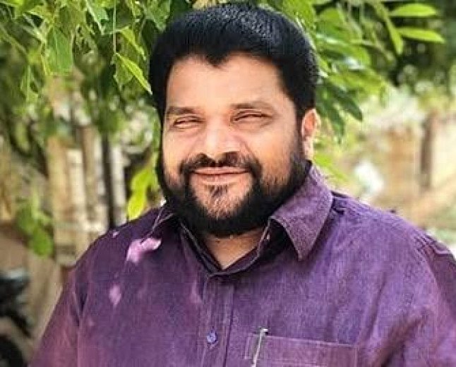 സിപിഎമ്മിൽ കൊഴിഞ്ഞുപോക്ക് രൂക്ഷം; കോടിയേരിയുടെ വിശ്വസ്തനും പുറത്ത്, എം. രാഘവനെ ഏരിയാ കമ്മിറ്റിയിൽനിന്ന് പുറത്താക്കി